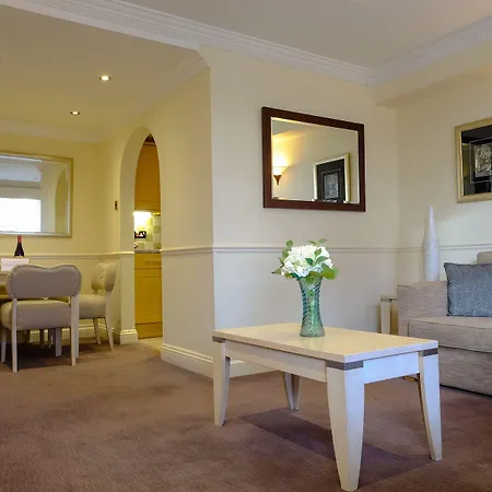 Collingham Serviced Apartments-2